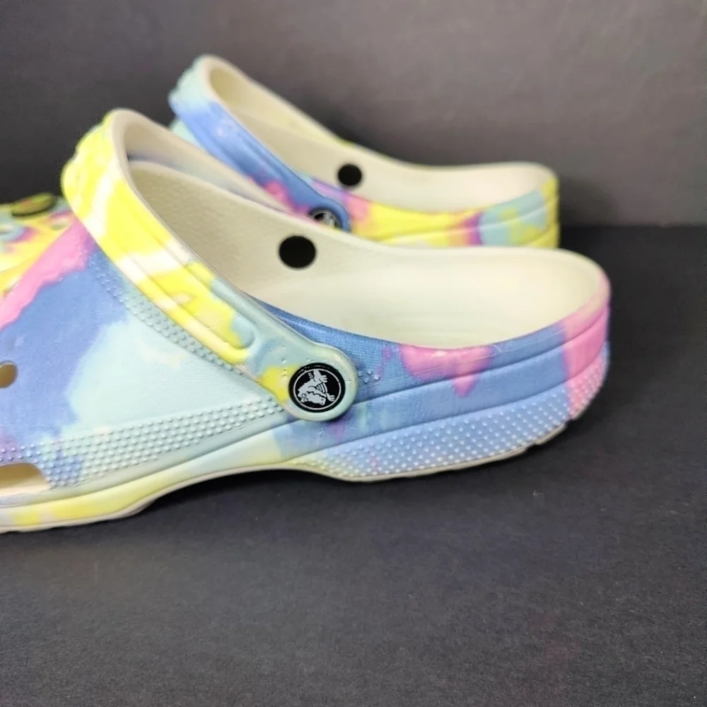 Crocs Classic Multicolor Tie Dye Graphic Clog Men's Sandals Size 12